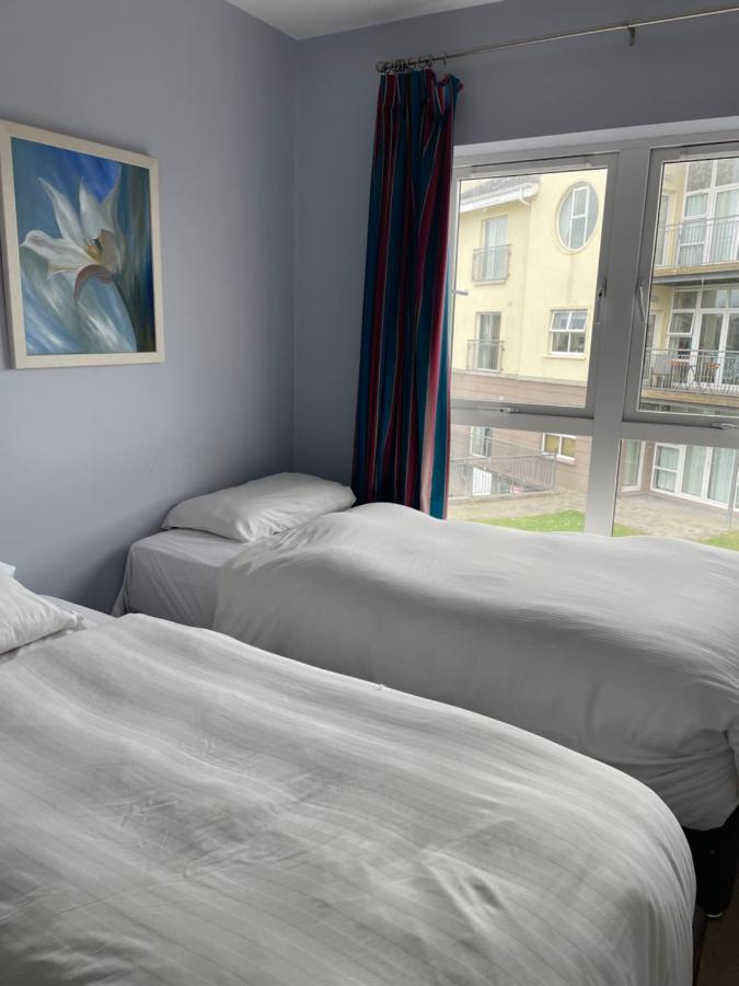 Five Bedroom Waterfront House Carrick on Shannon Kültér fotó